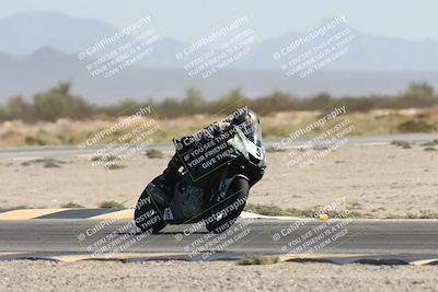 media/Oct-04-2025-CVMA (Sat) [[408bcdd6e4]]/Race 4-Formula Middleweight (Holeshot)/